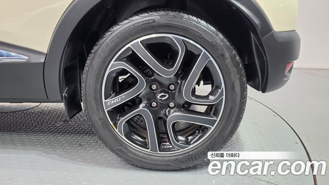 Renault Korea QM3 RE 2015 — фото 21