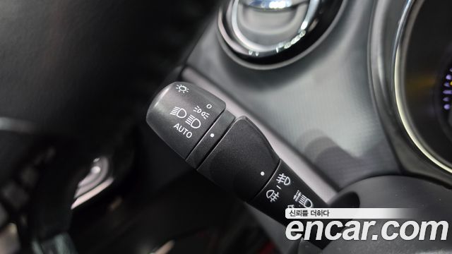 Renault Korea QM3 RE 2015 — фото 27