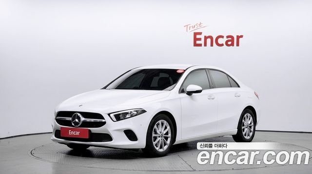 Mercedes-Benz A-Class (W177) A220 Sedan