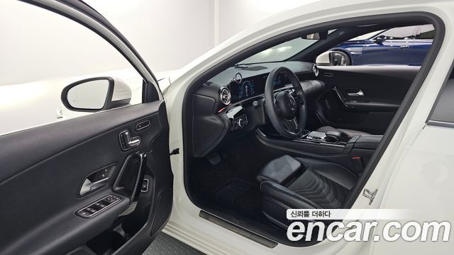 Mercedes-Benz A-Class (W177) A220 Sedan 2020 — фото 10