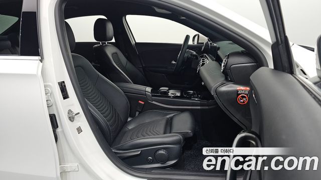 Mercedes-Benz A-Class (W177) A220 Sedan 2020 — фото 26