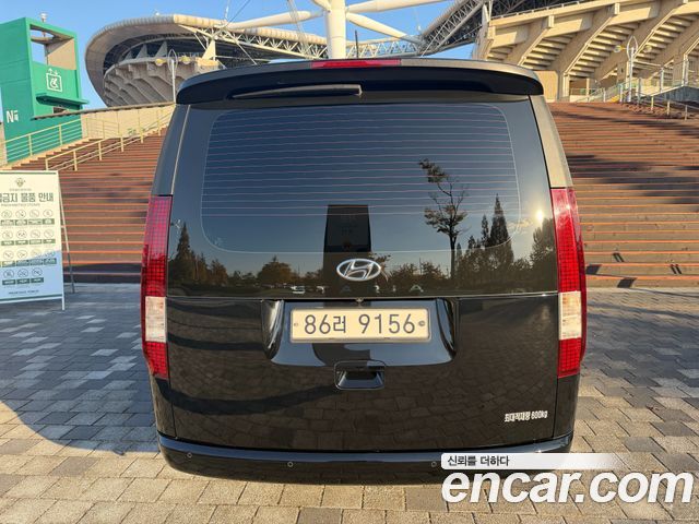 Hyundai Staria Cargo 5-Seater Modern 2022 — фото 6