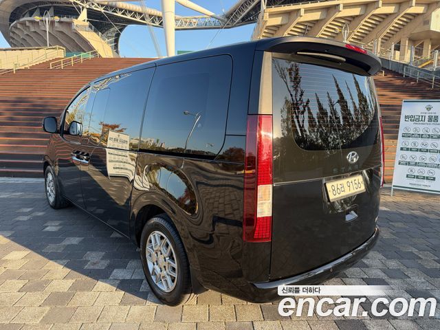 Hyundai Staria Cargo 5-Seater Modern 2022 — фото 7
