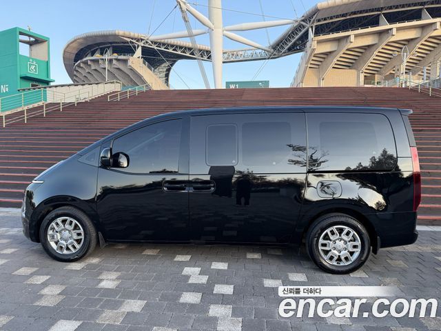 Hyundai Staria Cargo 5-Seater Modern 2022 — фото 8