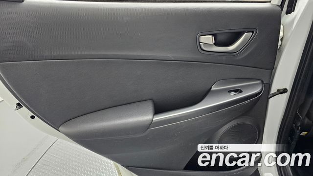 Hyundai Kona Diesel 1.6 2WD Modern 2018 — фото 25