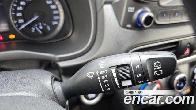 Hyundai Kona Diesel 1.6 2WD Modern 2018 — фото 28