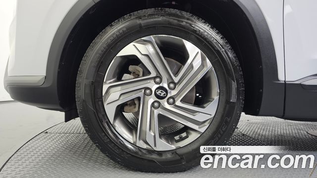 Hyundai Santa Fe Diesel 2.2 2WD Premium 2021 — фото 5