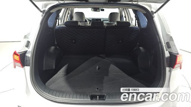 Hyundai Santa Fe Diesel 2.2 2WD Premium 2021 — фото 20