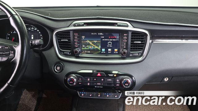 Kia Sorento Diesel 2.2 4WD Noblesse Special 2016 — фото 12
