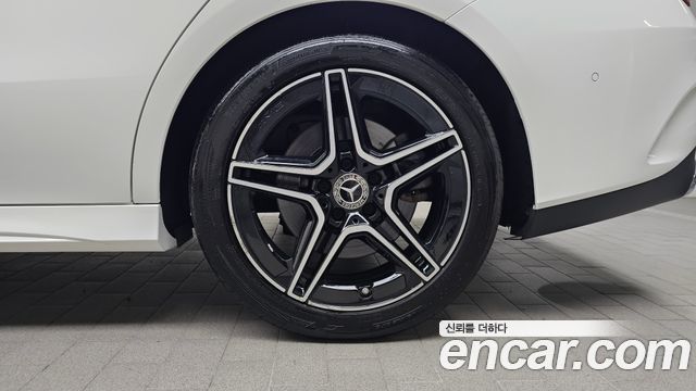 Mercedes-Benz CLA-Class (C118) CLA250 4MATIC 2020 — фото 21