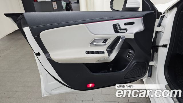 Mercedes-Benz CLA-Class (C118) CLA250 4MATIC 2020 — фото 24