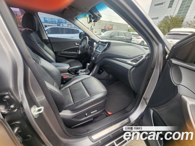 Hyundai Santa Fe (DM) Diesel(e-VGT) 2.0 2WD Exclusive 2015 — фото 11