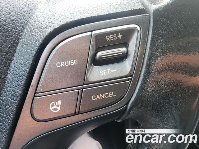 Hyundai Santa Fe (DM) Diesel(e-VGT) 2.0 2WD Exclusive 2015 — фото 15