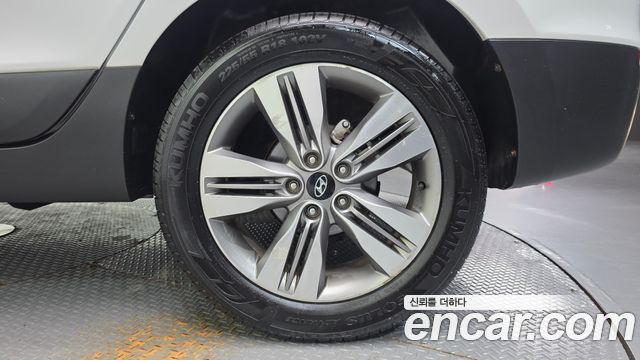 Hyundai Tucson ix Diesel(e-VGT) 2WD Modern 2014 — фото 5