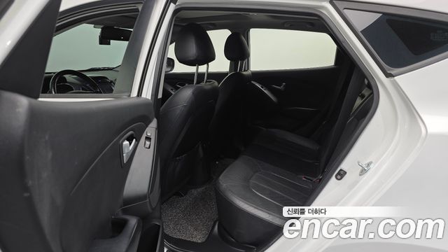 Hyundai Tucson ix Diesel(e-VGT) 2WD Modern 2014 — фото 16