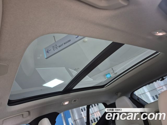Volvo XC40 B4 Ultra Bright 2026 — фото 23
