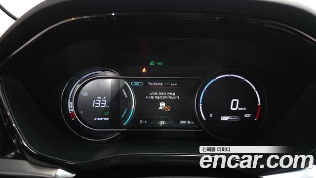 Kia Niro EV Noblesse 2022 — фото 8