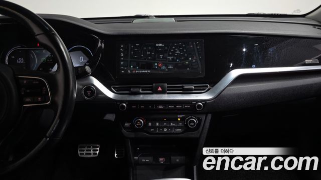 Kia Niro EV Noblesse 2022 — фото 14