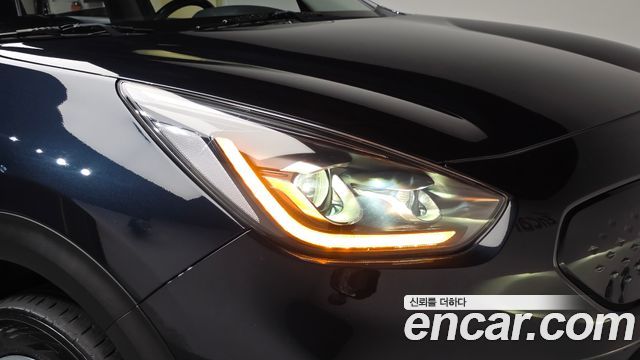 Kia Niro EV Noblesse 2022 — фото 22