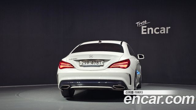 Mercedes-Benz CLA-Class (C117) CLA220 AMG Line 2018 — фото 4
