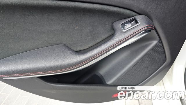 Mercedes-Benz CLA-Class (C117) CLA220 AMG Line 2018 — фото 28