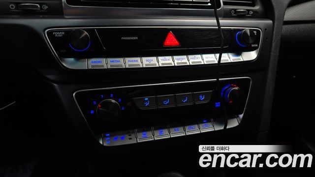 Hyundai Sonata New Rise LPI Taxi Style 2020 — фото 17