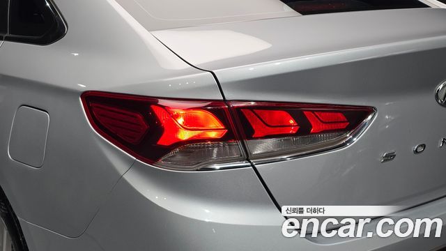 Hyundai Sonata New Rise LPI Taxi Style 2020 — фото 23