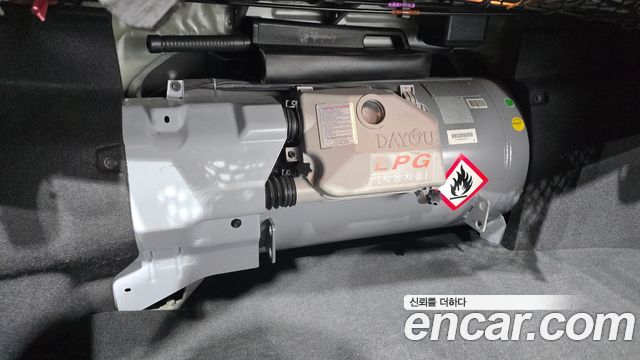 Hyundai Sonata New Rise LPI Taxi Style 2020 — фото 33