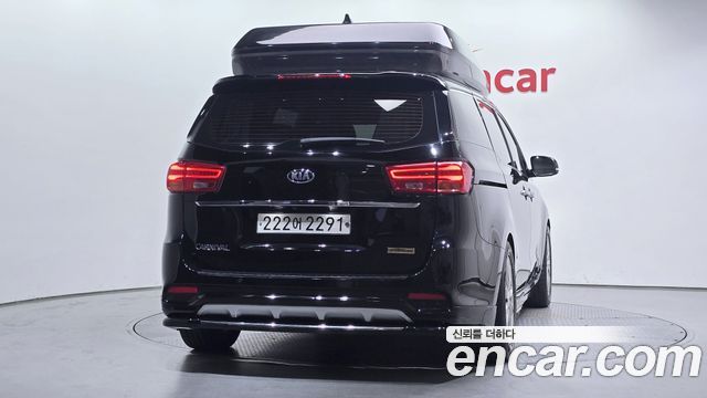 Kia Carnival Gasoline 9-seater Limousine(Special vehicle) 2020 — фото 4