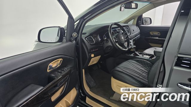 Kia Carnival Gasoline 9-seater Limousine(Special vehicle) 2020 — фото 10