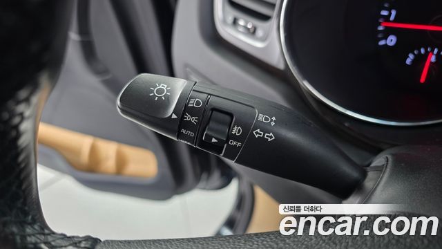 Kia Carnival Gasoline 9-seater Limousine(Special vehicle) 2020 — фото 18