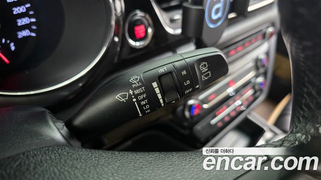Kia Carnival Gasoline 9-seater Limousine(Special vehicle) 2020 — фото 19