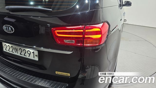 Kia Carnival Gasoline 9-seater Limousine(Special vehicle) 2020 — фото 23