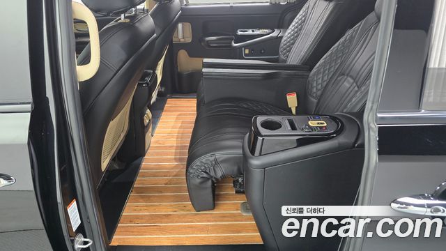 Kia Carnival Gasoline 9-seater Limousine(Special vehicle) 2020 — фото 36