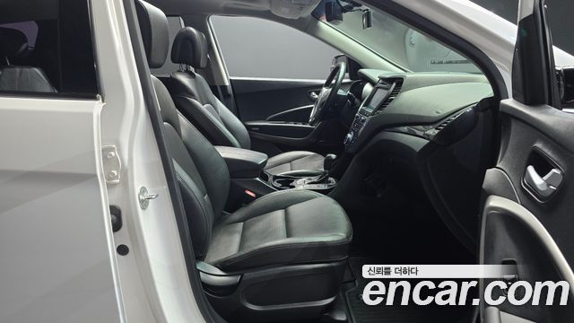 Hyundai Santa Fe (DM) Diesel(e-VGT) 2.0 2WD Premium 2015 — фото 12