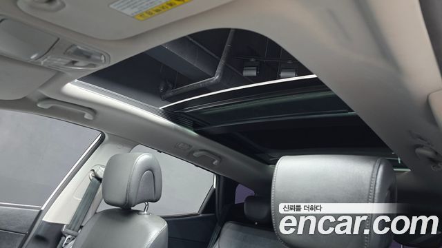Hyundai Santa Fe (DM) Diesel(e-VGT) 2.0 2WD Premium 2015 — фото 18
