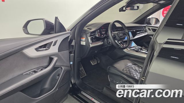 Audi Q8 (4M) 55 TFSI Quattro Premium 2023 — фото 10