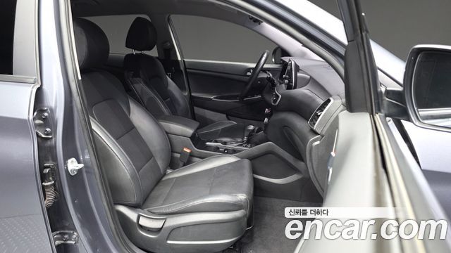 Hyundai Tucson Gasoline 1.6 turbo 2WD Modern 2019 — фото 11