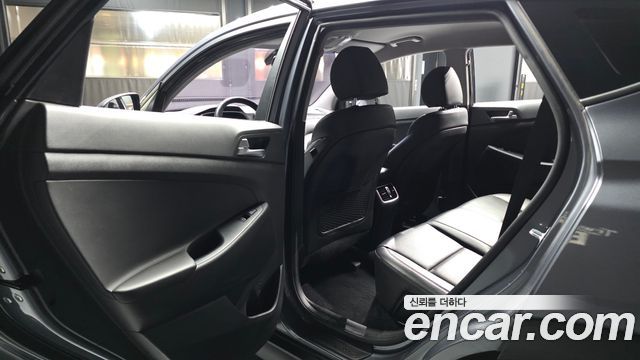Hyundai Tucson Gasoline 1.6 turbo 2WD Modern 2019 — фото 26