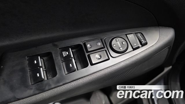 Hyundai Tucson Gasoline 1.6 turbo 2WD Modern 2019 — фото 28