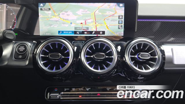 Mercedes-Benz GLB-Class (X247) GLB250 4MATIC 2023 — фото 14