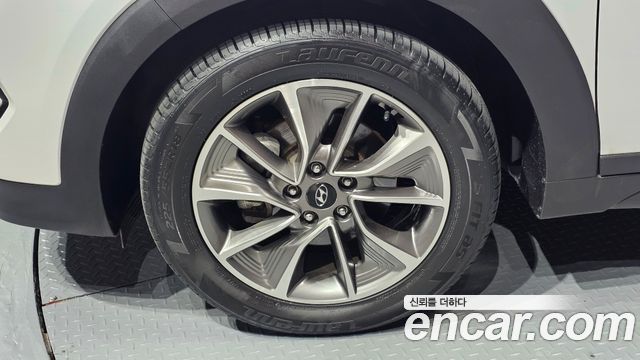 Hyundai Tucson Diesel 2.0 2WD Modern 2018 — фото 5