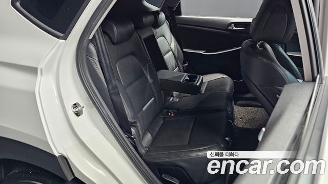 Hyundai Tucson Diesel 2.0 2WD Modern 2018 — фото 11