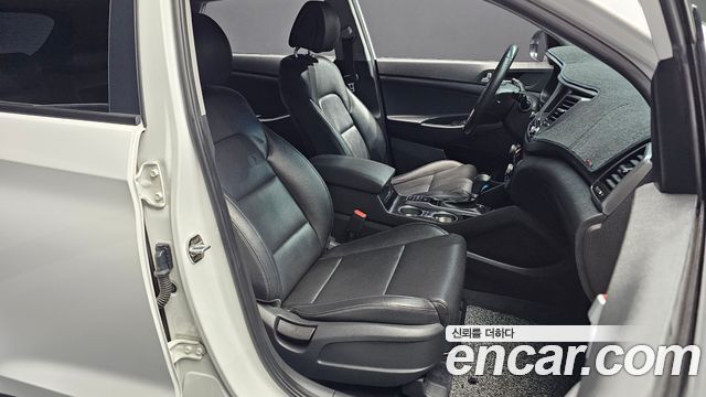 Hyundai Tucson Diesel 2.0 2WD Modern 2018 — фото 12