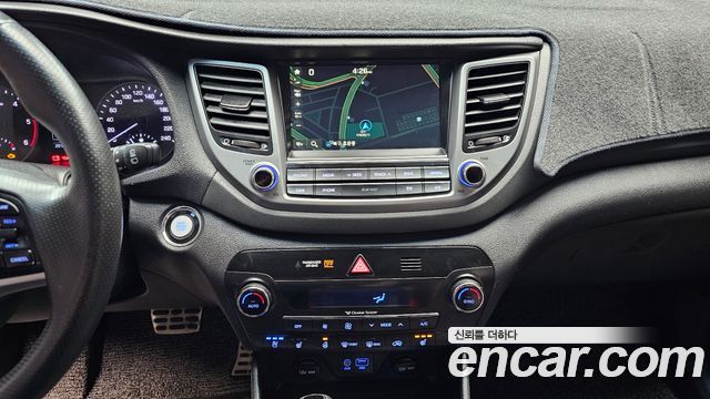 Hyundai Tucson Diesel 2.0 2WD Modern 2018 — фото 14