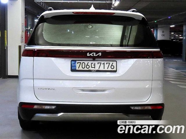 Kia Carnival (IV) Gasoline 11-Seater Signature 2023 — фото 5