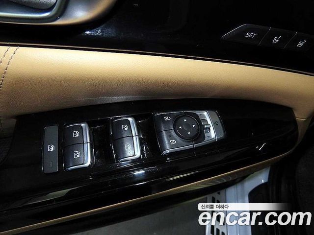 Kia Carnival (IV) Gasoline 11-Seater Signature 2023 — фото 17