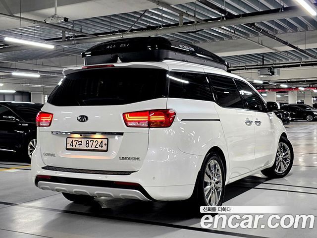 Kia Carnival Gasoline 7-seater Limousine President 2016 — фото 3