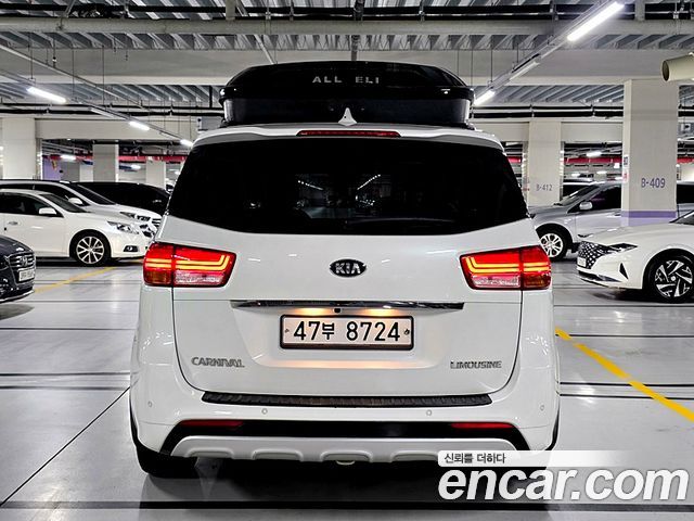Kia Carnival Gasoline 7-seater Limousine President 2016 — фото 4