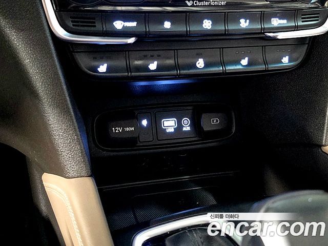 Hyundai Santa Fe (TM) Diesel 2.2 4WD Prestige 2019 — фото 18